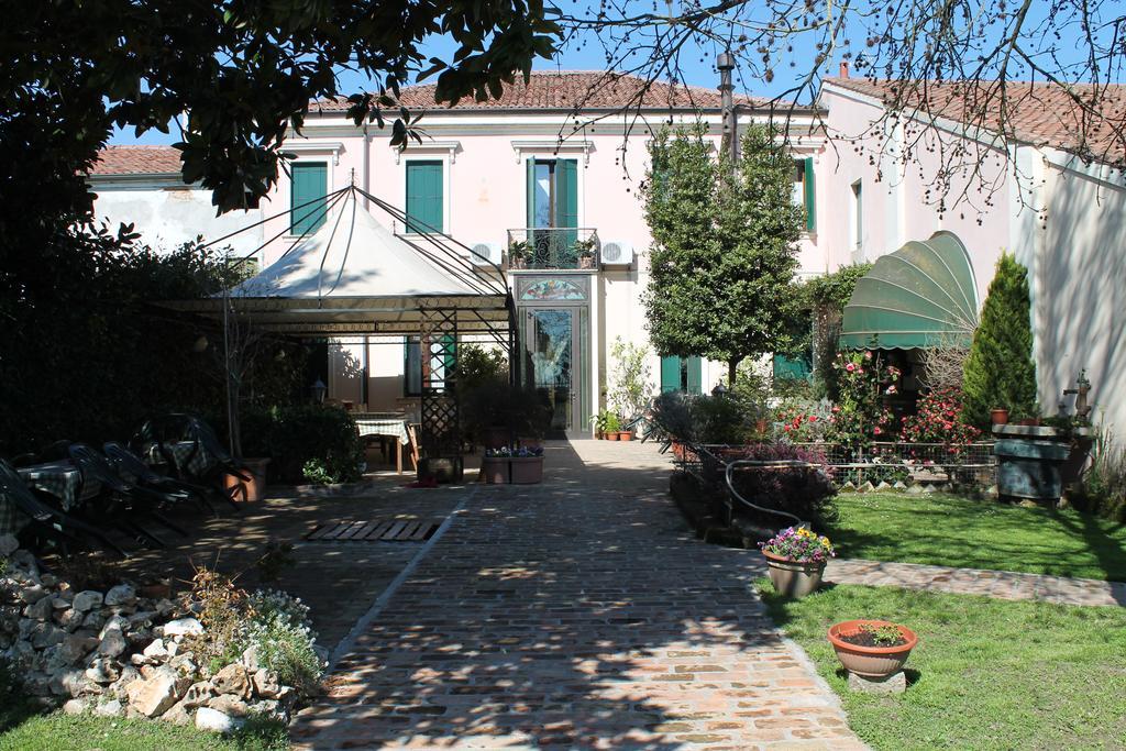 Agriturismo Le Clementine Badia Polesine ภายนอก รูปภาพ